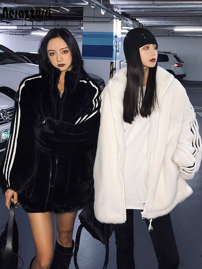 Nerazzurri Zip up Oversized Soft Warm Fluffy Faux Fur Jacket Long Sleeve Color Block Winter Fur Coats for Women Fashion Style
