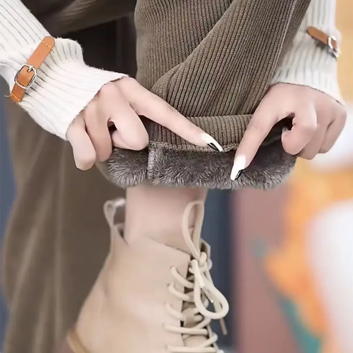 Winter Thickened and Padded Corduroy Pants Women 2023 New Women'S Loose Bunched Feet Harlan Pants Women