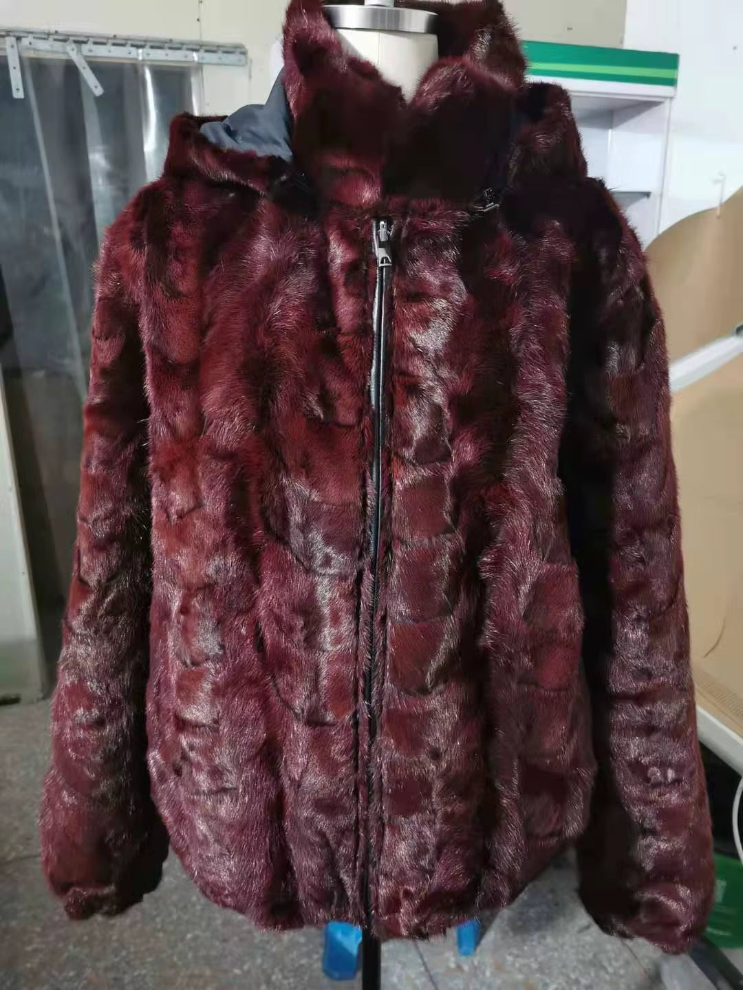 Winter Outdoor Men Mink Fur Coat Fashion Mink Fur Jacket