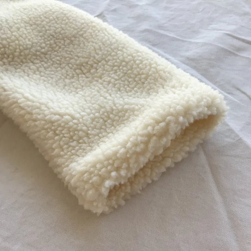 Women'S Lambskin Jacket with Horn Buckle, Stand Collar, Casual, Pure Color, Thin, Winter, Plush, Warm, Female Coat, W900