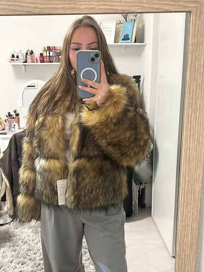 ZADORIN Woman Fashion Faux Raccoon Fur Coat Luxury Short Warm Fur Top Furry Jacket Women Winter Plush Fluffy Fur Coats for Woman