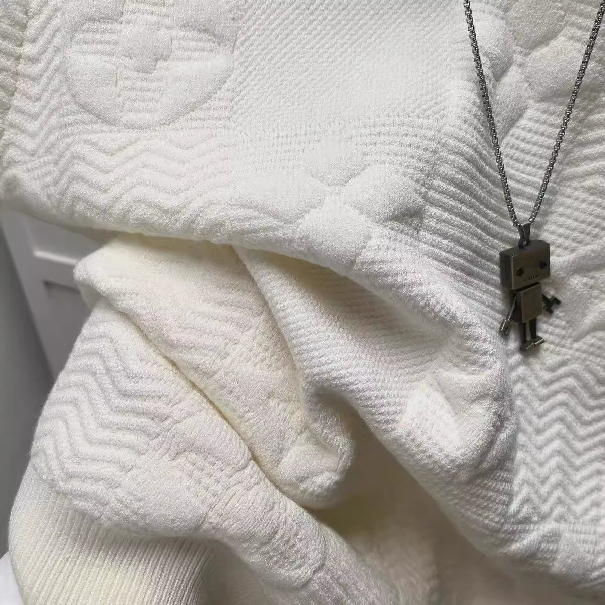 Light Luxury Knitted Sweater Short-Sleeved T-Shirt Young Men'S Trend Fashion Simple Jacquard Half-Sleeved Sweater