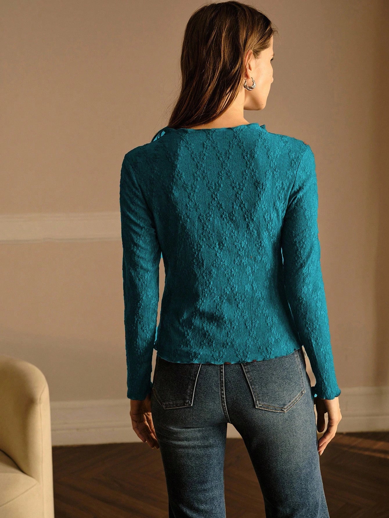 MOTF PREMIUM TEXTURED LETTUCE TRIM T-SHIRT