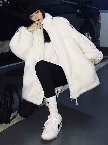 Nerazzurri Zip up Oversized Soft Warm Fluffy Faux Fur Jacket Long Sleeve Color Block Winter Fur Coats for Women Fashion Style